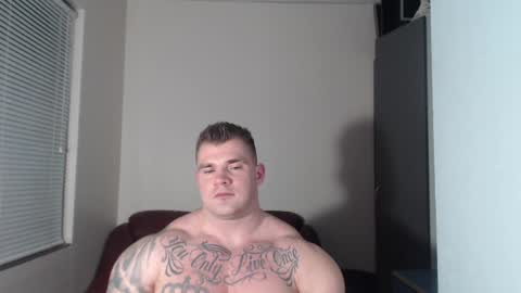 Snapshot of jackyhuge chatting on 12-31-24, 02:25 Jacky online show from 12-31-24, 02:25