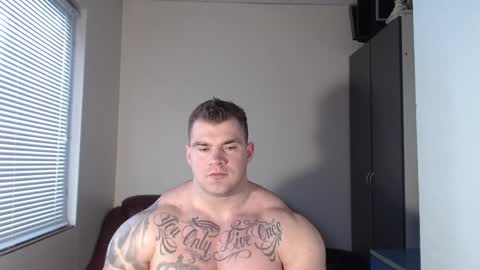 Snapshot of jackyhuge chatting on 01-04-25, 09:43 Jacky online show from 01-04-25, 09:43