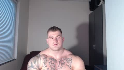 Snapshot of jackyhuge chatting on 01-07-25, 07:52 Jacky online show from 01-07-25, 07:52