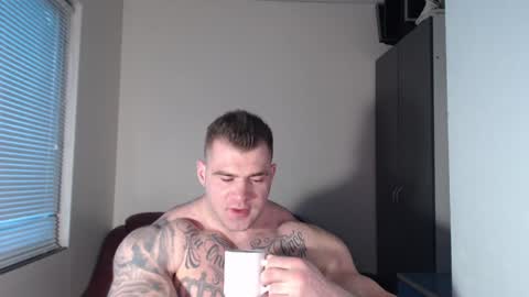 Snapshot of jackyhuge chatting on 01-09-25, 07:31 Jacky online show from 01-09-25, 07:31