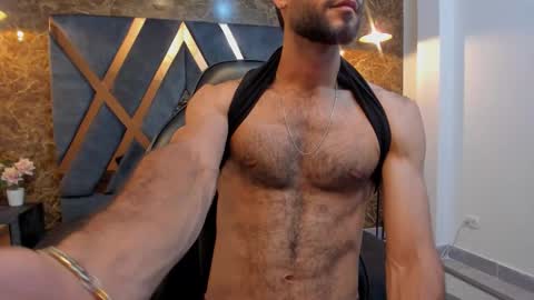 Snapshot of jacob_benelli chatting on 11-18-25, 11:37 Jaco online show from 11-18-25, 11:37