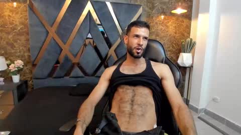 Snapshot of jacob_benelli chatting on 12-01-25, 11:32 Jaco online show from 12-01-25, 11:32