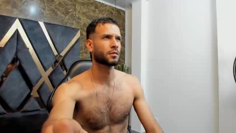 Snapshot of jacob_benelli chatting on 01-08-26, 11:18 Jaco online show from 01-08-26, 11:18