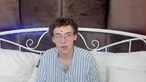Snapshot of jacob_davidson chatting on 06-05-26, 06:52 Jacob online show from 06-05-26, 06:52