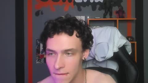 Snapshot of jacob_davidson chatting on 07-12-26, 09:44 Jacob online show from 07-12-26, 09:44