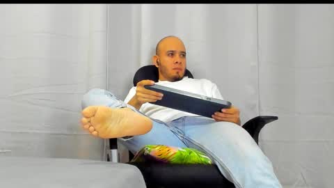 Snapshot of jacob_lewitt chatting on 01-30-25, 02:27 Jacob online show from 01-30-25, 02:27