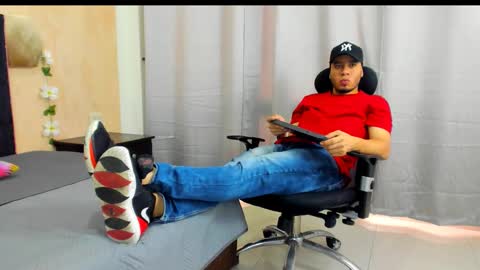 Snapshot of jacob_lewitt chatting on 01-30-25, 08:21 Jacob online show from 01-30-25, 08:21