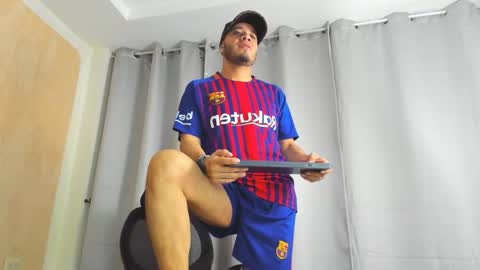 Snapshot of jacob_lewitt chatting on 02-06-25, 11:15 Jacob online show from 02-06-25, 11:15