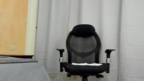 Snapshot of jacob_lewitt chatting on 02-07-25, 10:52 Jacob online show from 02-07-25, 10:52