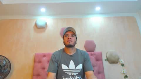 Snapshot of jacob_lewitt chatting on 02-27-25, 11:26 Jacob online show from 02-27-25, 11:26