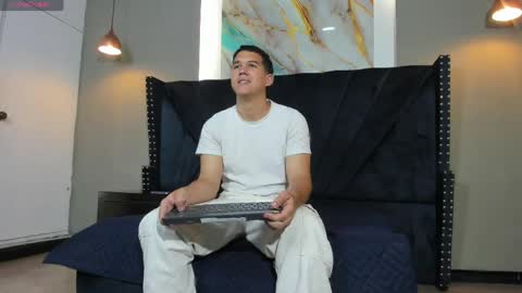 jacob_schneider online show from 05-05-26, 02:14