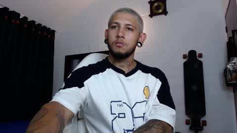 Snapshot of jacob_zane1 chatting on 02-03-25, 06:13 Michael Caicedo online show from 02-03-25, 06:13