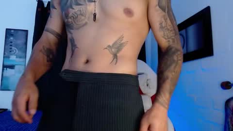 Snapshot of jacob_zane1 chatting on 02-24-25, 05:33 Michael Caicedo online show from 02-24-25, 05:33