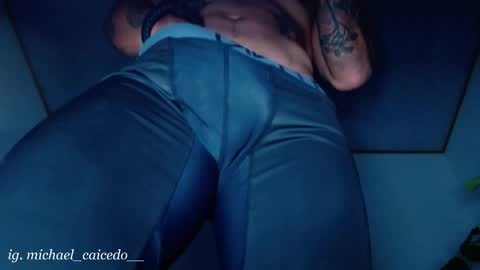 Snapshot of jacob_zane1 chatting on 09-09-25, 04:45 Michael Caicedo online show from 09-09-25, 04:45