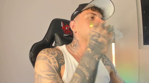 jacobb116 online show from 12-14-24, 02:23