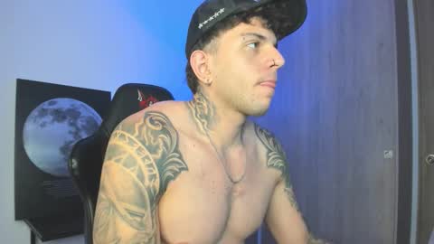 jacobb116 online show from 10-31-25, 12:22