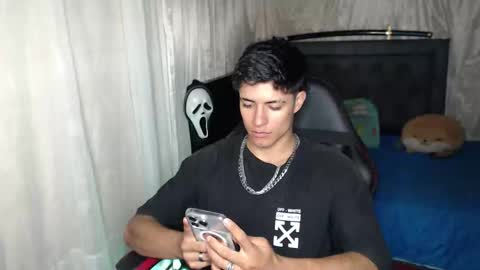 Snapshot of jacobbakerr chatting on 02-10-26, 01:32 Jacobbakerr online show from 02-10-26, 01:32