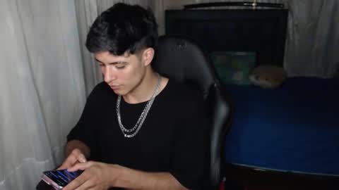 Snapshot of jacobbakerr chatting on 02-12-26, 03:56 Jacobbakerr online show from 02-12-26, 03:56