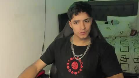 Snapshot of jacobbakerr chatting on 06-25-26, 05:12 Jacobbakerr online show from 06-25-26, 05:12