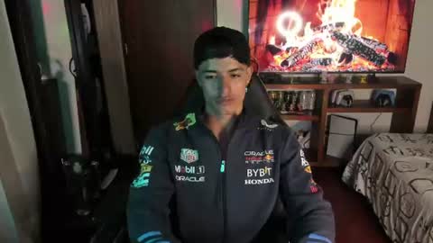 Snapshot of jacobbakerr chatting on 07-22-26, 03:09 Jacobbakerr online show from 07-22-26, 03:09