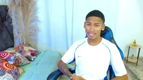 jacobcum18 online show from 05-24-26, 01:49
