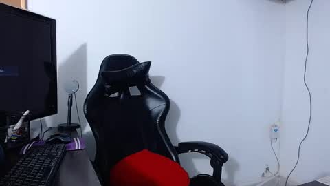 Snapshot of jacobkingd chatting on 09-11-25, 12:16 jacobkingd online show from 09-11-25, 12:16