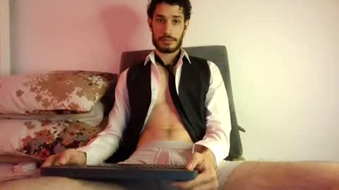 Snapshot of jacobmurphy2103 chatting on 11-01-25, 03:14 JACOB ROBIN online show from 11-01-25, 03:14