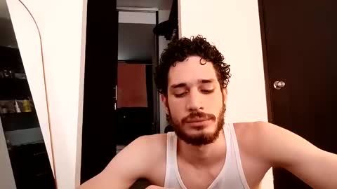 Snapshot of jacobmurphy2103 chatting on 12-02-25, 03:18 JACOB ROBIN online show from 12-02-25, 03:18