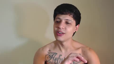 Snapshot of jacobsexxx chatting on 01-14-25, 03:53 Jacob online show from 01-14-25, 03:53