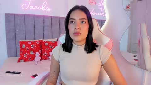 Snapshot of jacobss_gh chatting on 12-01-25, 10:26 JACOBSS online show from 12-01-25, 10:26