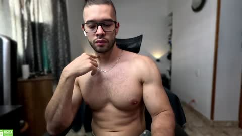 Snapshot of jacobt77 chatting on 12-10-24, 03:33 Jacob online show from 12-10-24, 03:33