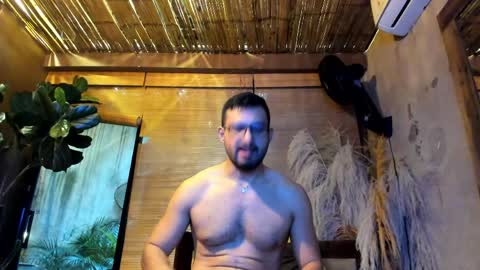 Snapshot of jacobwestt1 chatting on 05-25-26, 11:27 JacobWest online show from 05-25-26, 11:27