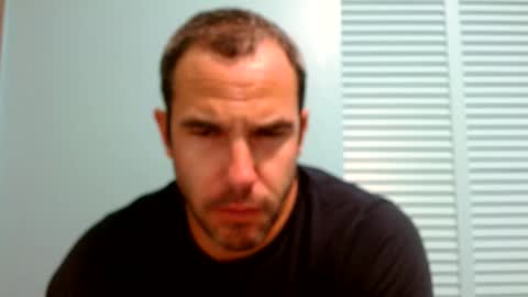 Snapshot of jacoff38 chatting on 02-11-25, 02:25 jacoff38 online show from 02-11-25, 02:25