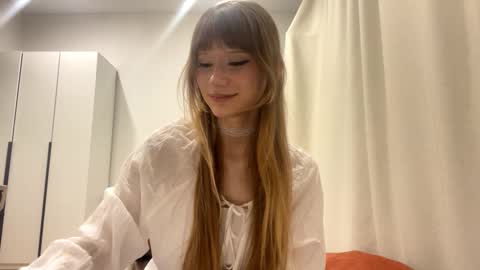 Snapshot of jacqualinemoneyhun chatting on 03-23-26, 04:00 Kira online show from 03-23-26, 04:00