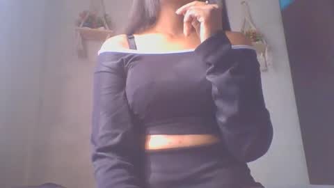 jacqueline_fernandez online show from 01-27-25, 07:03