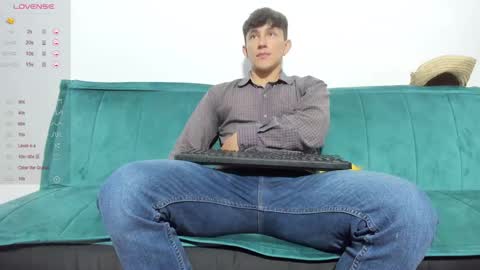 jacobo online show from 02-04-25, 06:27