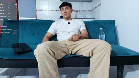 jacobo online show from 06-05-26, 02:12