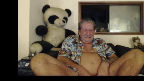 Snapshot of jacques_de_france chatting on 09-28-25, 01:44 Jacques online show from 09-28-25, 01:44