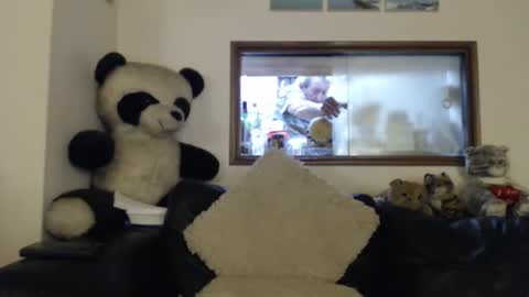 Snapshot of jacques_de_france chatting on 10-12-25, 12:20 Jacques online show from 10-12-25, 12:20