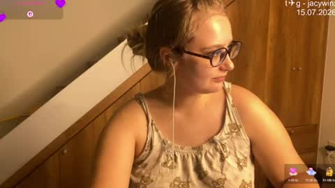 Snapshot of jacywinslat chatting on 07-15-26, 08:47 jacywinslat online show from 07-15-26, 08:47