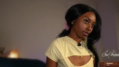 Snapshot of jada_valentine chatting on 08-05-26, 02:14 Jada online show from 08-05-26, 02:14