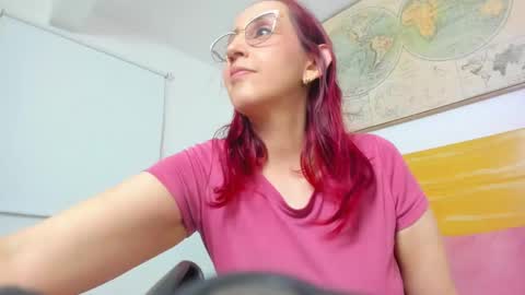 Snapshot of jadde13 chatting on 02-19-25, 11:14 Jadde online show from 02-19-25, 11:14