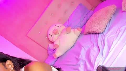 Vanniall online show from 12-22-24, 03:11