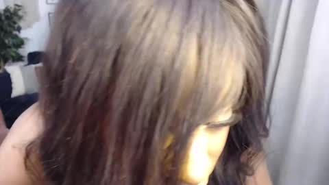 Jade online show from 02-25-25, 07:09