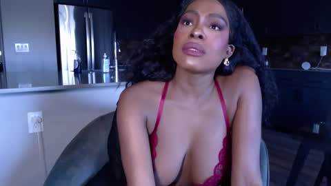 Snapshot of jade1677 chatting on 01-06-26, 11:18 Jade online show from 01-06-26, 11:18