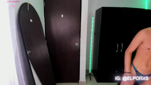 jade_candy21 online show from 11-04-25, 07:24