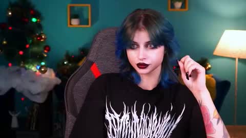 jade_castle online show from 12-27-24, 12:39