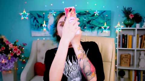 jade_castle online show from 01-06-25, 02:25