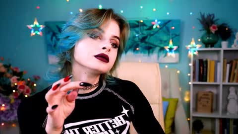 jade_castle online show from 01-10-25, 05:24