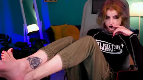 jade_castle online show from 02-07-25, 03:55